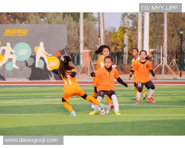 少年绿茵梦闪耀赛场精彩瞬间全程记录足球小球星成长集锦 少年绿茵梦闪耀赛场精彩瞬间全程记录足球小球星成长集锦