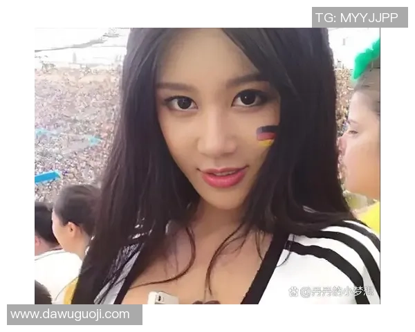 豪门太太闪耀街头足球明星妻子的奢华购物日常 豪门太太闪耀街头足球明星妻子的奢华购物日常