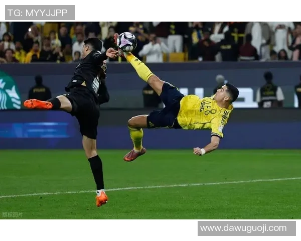 足坛黑马崛起 十大意外球星逆袭成传奇 足坛黑马崛起 十大意外球星逆袭成传奇