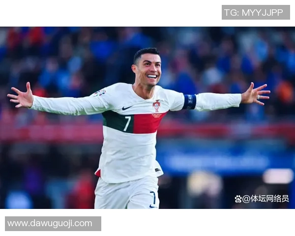 逐梦绿茵豪杰列传聚焦世界足坛巨星风采全记录